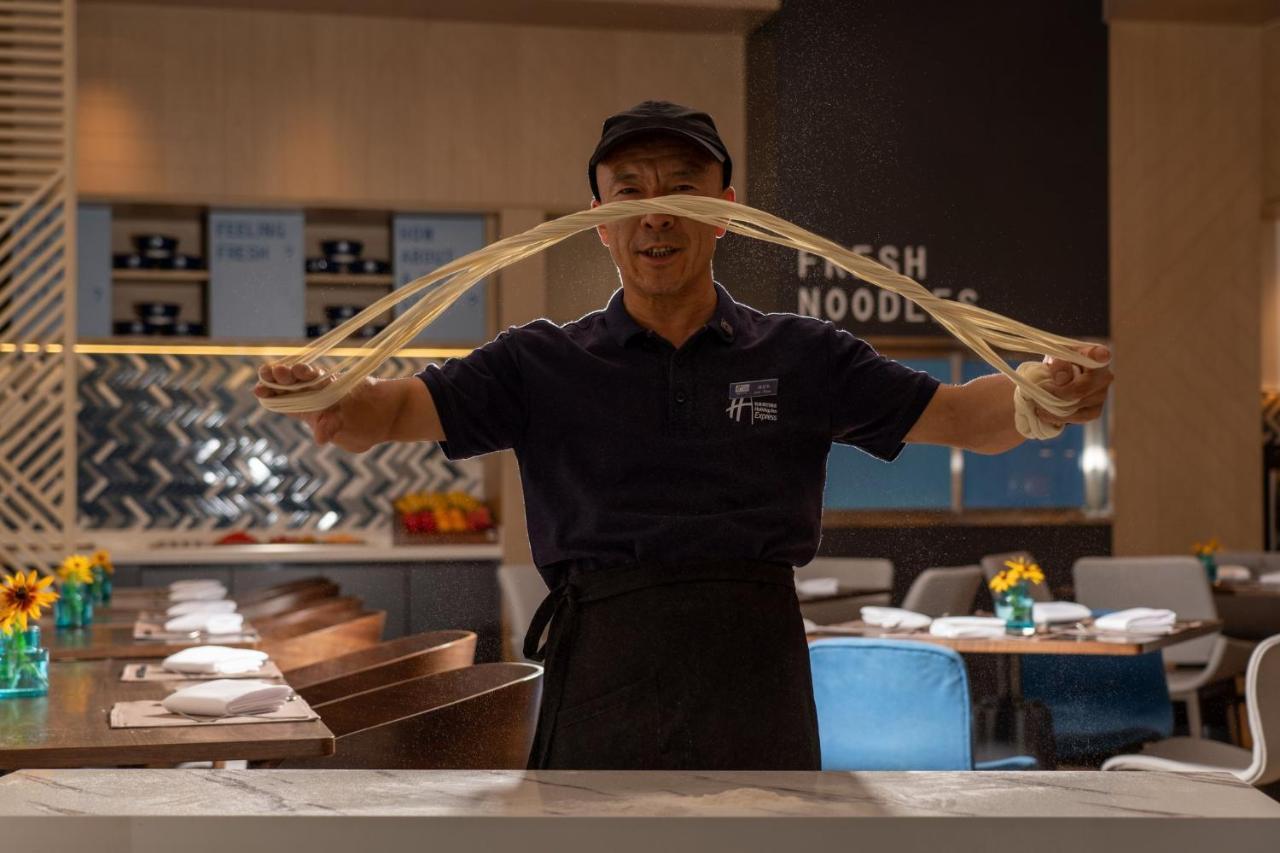 Holiday Inn Express Lanzhou New Area By Ihg Ngoại thất bức ảnh