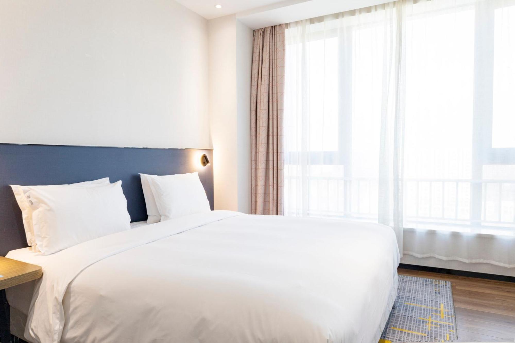 Holiday Inn Express Lanzhou New Area By Ihg Ngoại thất bức ảnh